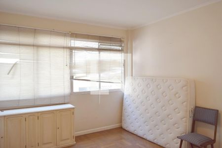 Quarto 1 de apartamento à venda com 2 quartos, 220m² em Jardim Paulista, São Paulo