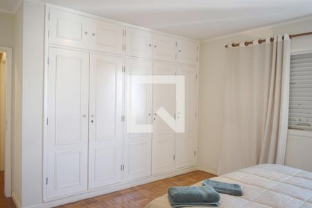 Apartamento à venda com 220m², 2 quartos e 2 vagasSuíte