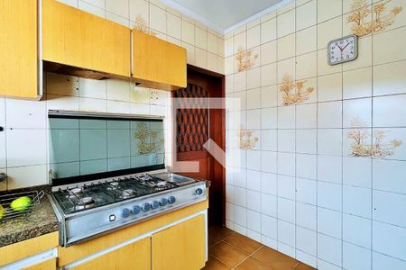 Casa à venda com 484m², 4 quartos e 5 vagasCozinha