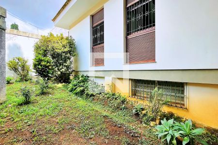 Casa à venda com 484m², 4 quartos e 5 vagasJardim
