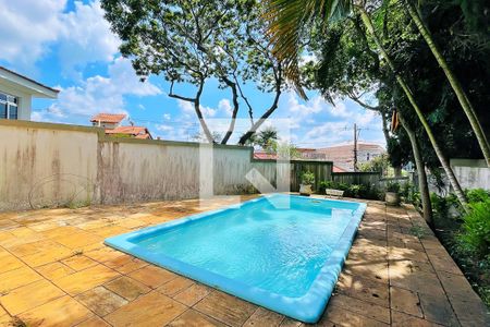 Casa à venda com 484m², 4 quartos e 5 vagasPiscina