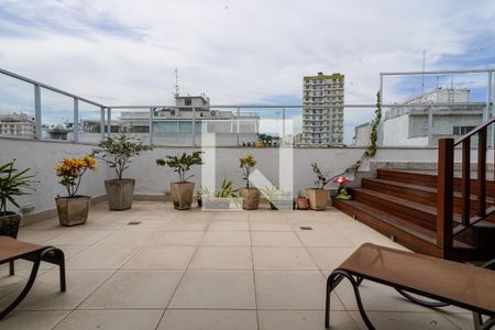 Vista Sala de apartamento à venda com 3 quartos, 200m² em Ingá, Niterói