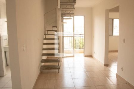 Sala 1 de apartamento para alugar com 3 quartos, 88m² em São Pedro, Osasco