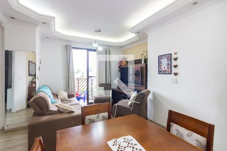 Sala de apartamento à venda com 2 quartos, 60m² em Quitaúna, Osasco