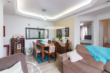Sala de apartamento à venda com 2 quartos, 60m² em Quitaúna, Osasco
