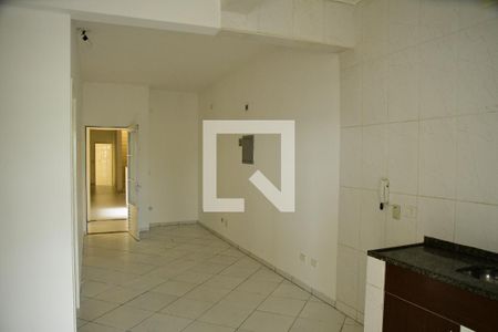 Sala/Cozinha de apartamento para alugar com 2 quartos, 40m² em Parque Alexandre, Cotia