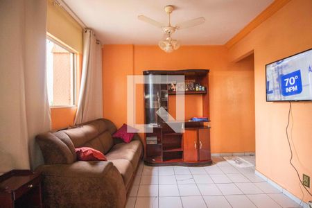 Apartamento para alugar com 80m², 3 quartos e 1 vagaSala