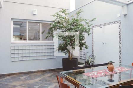 Casa à venda com 287m², 3 quartos e 4 vagasChurrasqueira