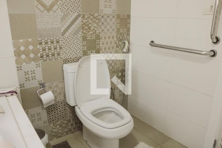 Casa à venda com 287m², 3 quartos e 4 vagasBanheiro da Suíte 3