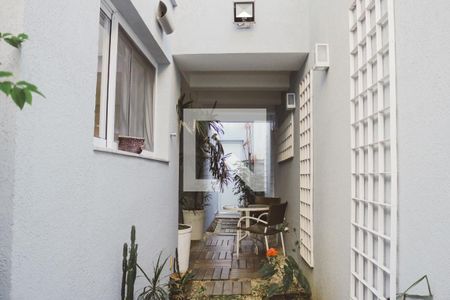 Casa à venda com 287m², 3 quartos e 4 vagasQuintal