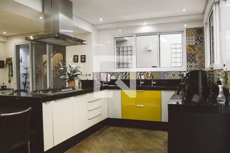 Casa à venda com 287m², 3 quartos e 4 vagasCozinha