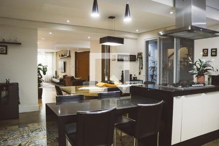 Casa à venda com 287m², 3 quartos e 4 vagasCozinha