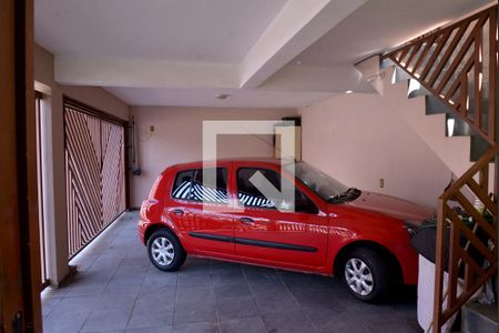 Casa à venda com 270m², 3 quartos e 2 vagas Casa à venda com 270m², 3 quartos e 2 vagasGaragem