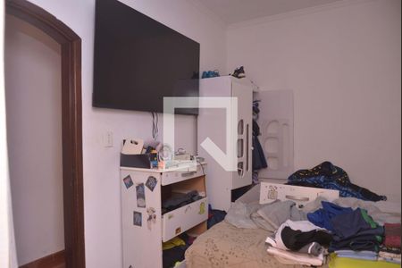 Casa à venda com 270m², 3 quartos e 2 vagas Casa à venda com 270m², 3 quartos e 2 vagasQuarto