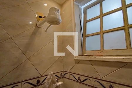 Casa à venda com 160m², 4 quartos e 1 vagaBanheiro 2