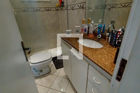 Casa à venda com 160m², 4 quartos e 1 vagaBanheiro 2