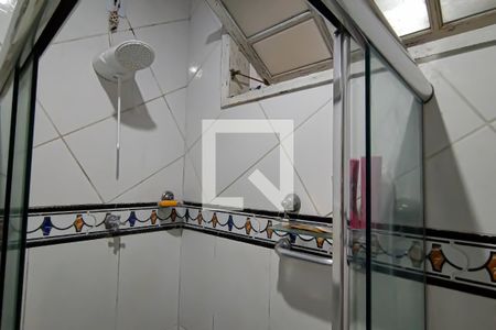 Casa à venda com 160m², 4 quartos e 1 vagaBanheiro 