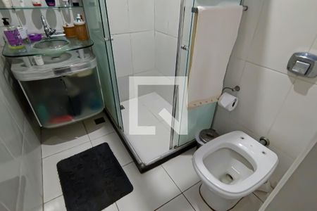 Casa à venda com 160m², 4 quartos e 1 vagaBanheiro 