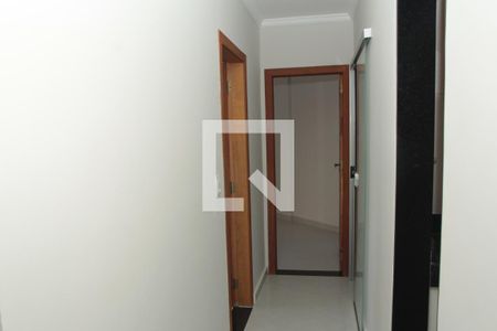 Corredor de apartamento à venda com 2 quartos, 50m² em Itapoã, Belo Horizonte