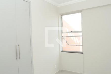 Quarto 2 de apartamento à venda com 2 quartos, 50m² em Itapoã, Belo Horizonte