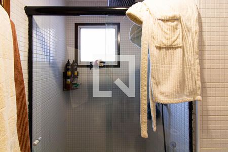 Apartamento à venda com 106m², 3 quartos e 2 vagas Apartamento à venda com 106m², 3 quartos e 2 vagasBanheiro da Suíte