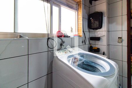 Apartamento à venda com 106m², 3 quartos e 2 vagas Apartamento à venda com 106m², 3 quartos e 2 vagasÁrea de Serviço