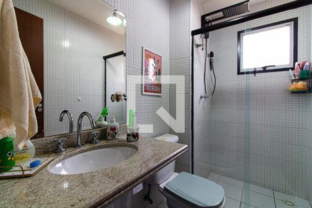 Banheiro de apartamento à venda com 3 quartos, 106m² em Vila Pompéia, São Paulo