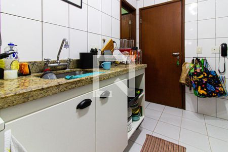 Apartamento à venda com 106m², 3 quartos e 2 vagas Apartamento à venda com 106m², 3 quartos e 2 vagasCozinha