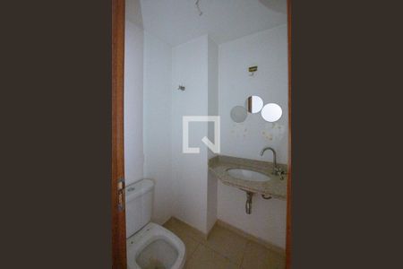 banheiro 1 lavabo de apartamento à venda com 3 quartos, 106m² em Vila Pompéia, São Paulo