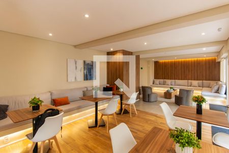 Apartamento para alugar com 28m², 1 quarto e sem vagaÁrea comum - Salão de festas