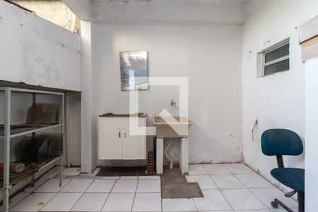 Casa à venda com 270m², 6 quartos e 4 vagasÁrea de Serviço 2
