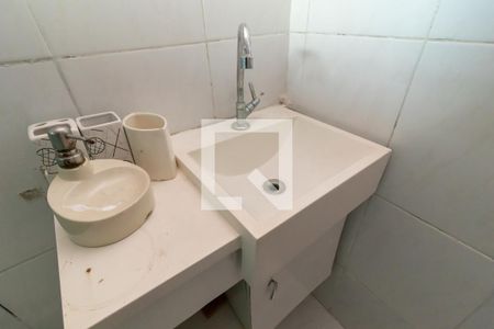 Casa à venda com 270m², 6 quartos e 4 vagasBanheiro 3