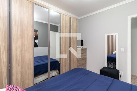 Casa à venda com 270m², 6 quartos e 4 vagasQuarto 2