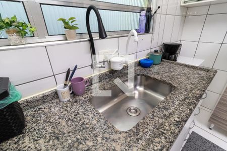 Casa à venda com 270m², 6 quartos e 4 vagasCozinha