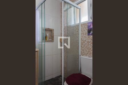 Apartamento à venda com 51m², 2 quartos e 1 vaga Apartamento à venda com 51m², 2 quartos e 1 vagaBanheiro