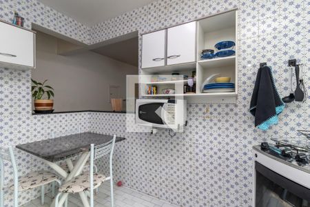 Apartamento à venda com 72m², 2 quartos e sem vagaCozinha