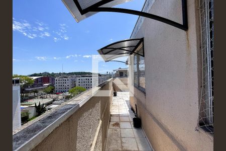 Apartamento para alugar com 55m², 3 quartos e 1 vagaVaranda