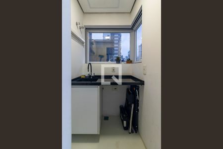 Apartamento para alugar com 100m², 1 quarto e 2 vagas Apartamento para alugar com 100m², 1 quarto e 2 vagasÁrea de Serviço