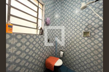 Casa à venda com 195m², 4 quartos e 4 vagasBanheiro 2