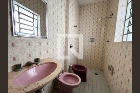 Banheiro da Suíte de casa à venda com 4 quartos, 195m² em Mirandópolis, São Paulo