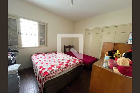 Casa à venda com 195m², 4 quartos e 4 vagasQuarto 2