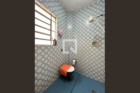 Casa à venda com 195m², 4 quartos e 4 vagasBanheiro 2