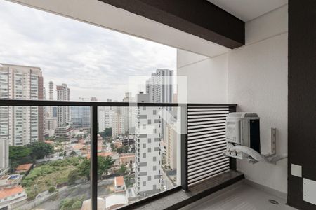 Varanda de kitnet/studio para alugar com 1 quarto, 25m² em Jardim das Acácias, São Paulo