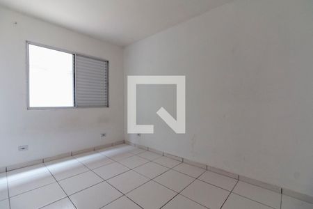 Quarto de casa para alugar com 1 quarto, 20m² em Parque Guarani, São Paulo