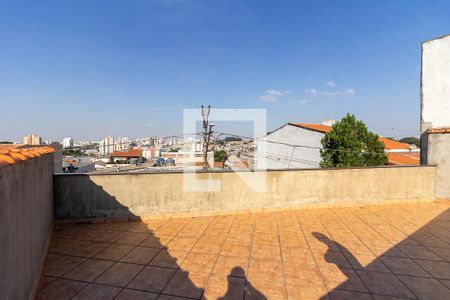 Casa à venda com 150m², 3 quartos e 2 vagasTerraço