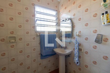 Casa à venda com 150m², 3 quartos e 2 vagasBanheiro Social 2