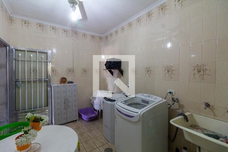 Casa à venda com 150m², 3 quartos e 2 vagasÁrea de Serviço