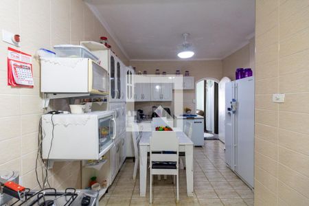 Casa à venda com 150m², 3 quartos e 2 vagasCozinha