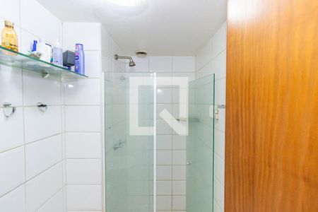 Banheiro da Suíte de apartamento para alugar com 1 quarto, 47m² em Irajá, Rio de Janeiro