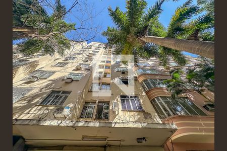 Apartamento para alugar com 54m², 2 quartos e sem vaga Apartamento para alugar com 54m², 2 quartos e sem vagaFachada